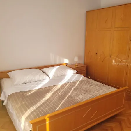 Roko Apartman